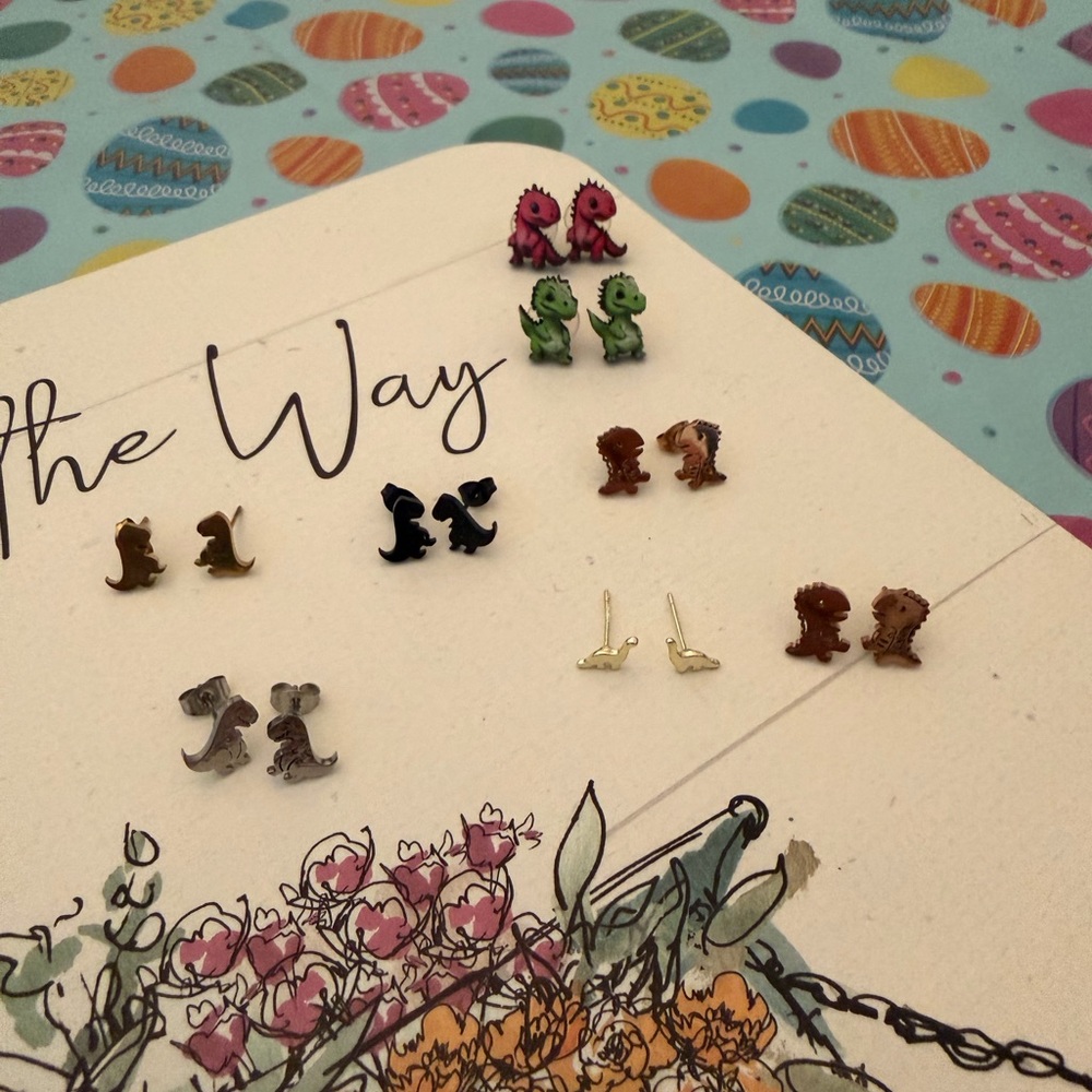 Charming Dinosaur and Animal Stud Earrings Set